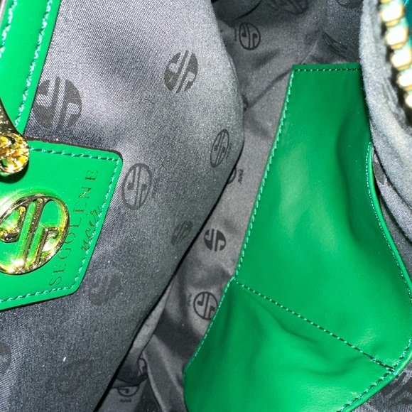 HOST PICK 🍀🎀🍀Segolene en Cuir Embossed Croc Bag Sling Bag or Shoulderbag🎀🍀 - Picture 14 of 15